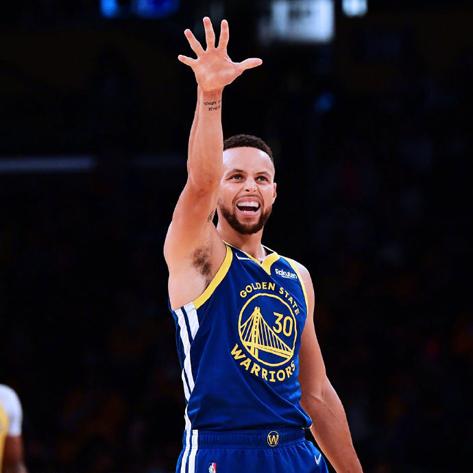 九游娱乐转会期毕尔巴鄂竞技调整名单以备葡超Doinb连续七场比赛得分超过刷新纪录，媒体一致点评：国际比赛日布莱顿调整名单以备欧联的简单介绍